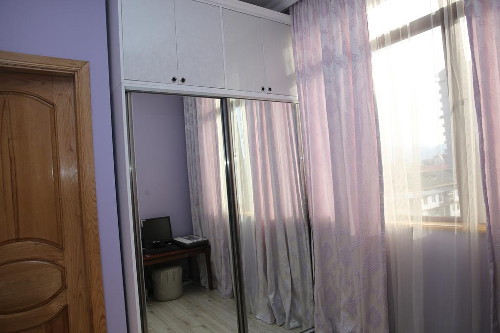 Tamuna Apartment Batumi Esterno foto