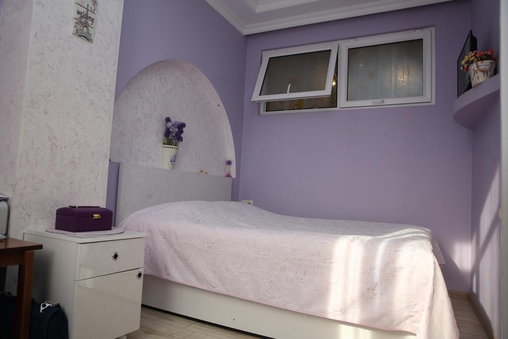 Tamuna Apartment Batumi Esterno foto